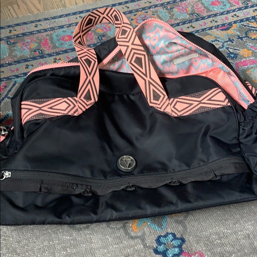 Ivivva bag